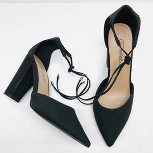 Breckelle’s Point Toe Black High Heels